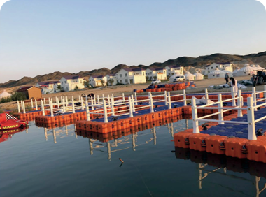 浮動(dòng)游艇碼頭