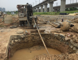 非開挖PE管道施工