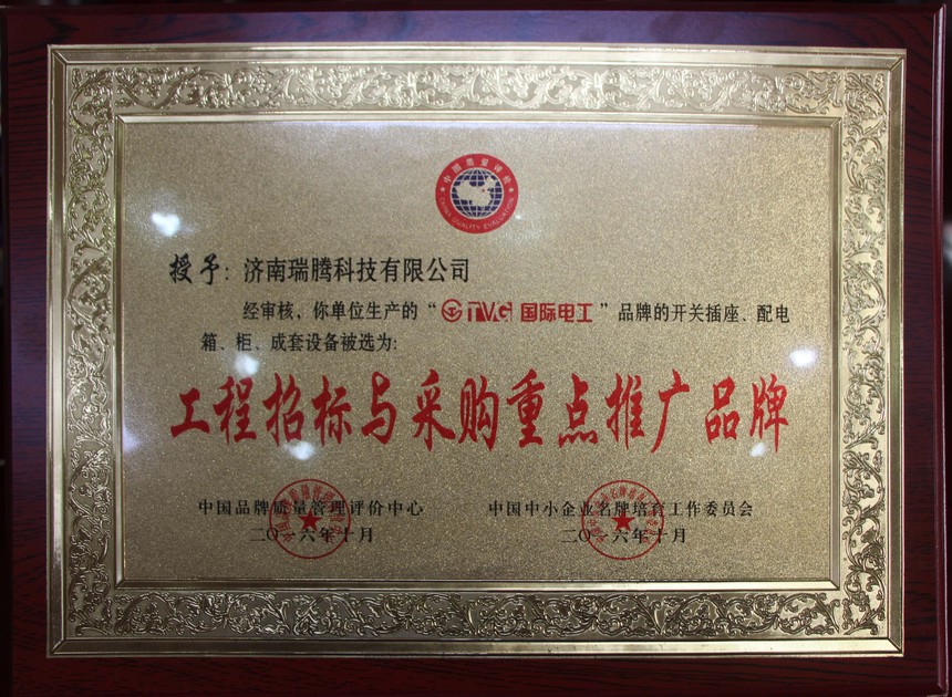 DƬ1.jpg