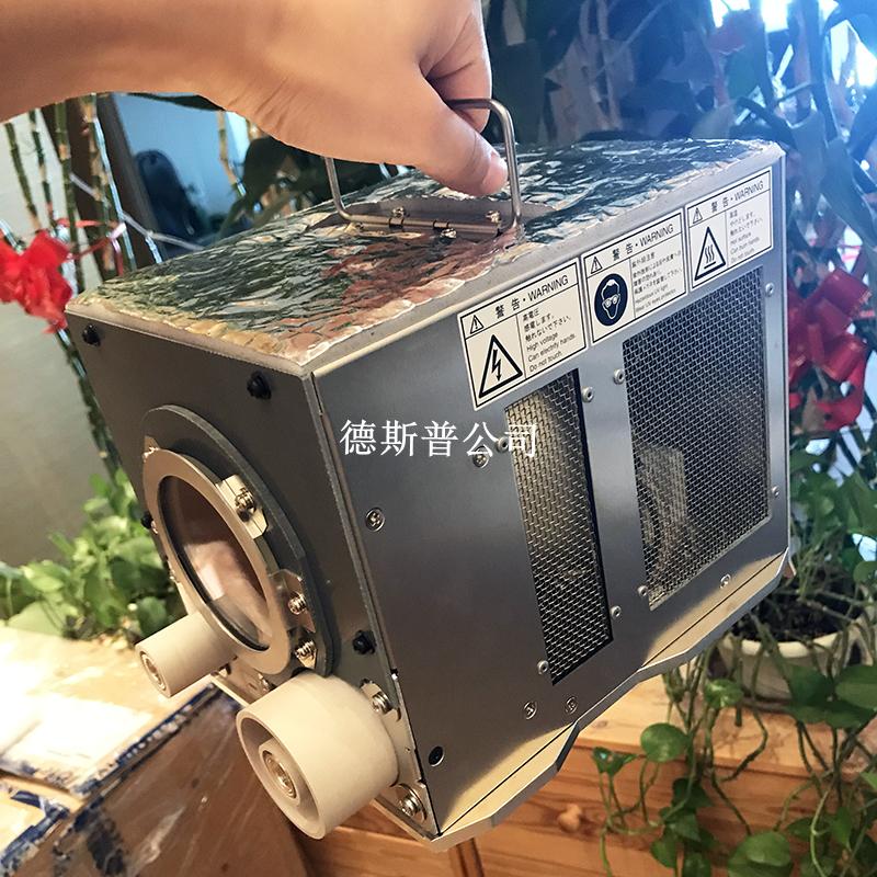 r9843087.jpg