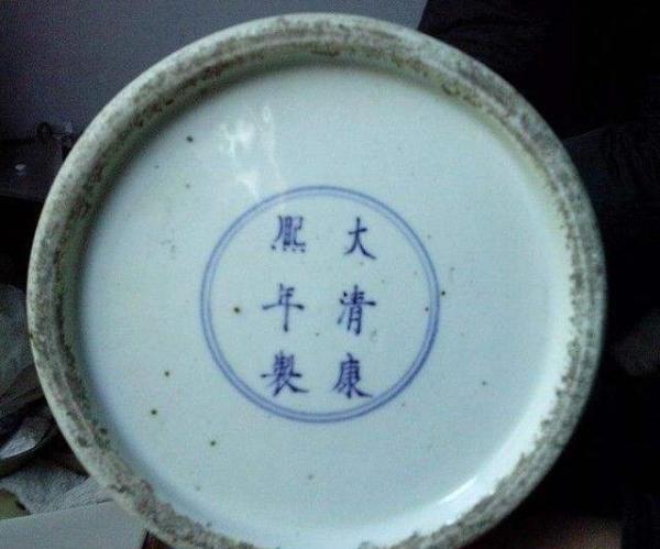 An inscribed blue and white 'figural' vase, Qing dynasty