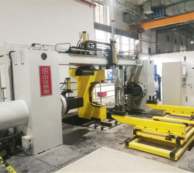 動車輪對壓裝機油缸的應用