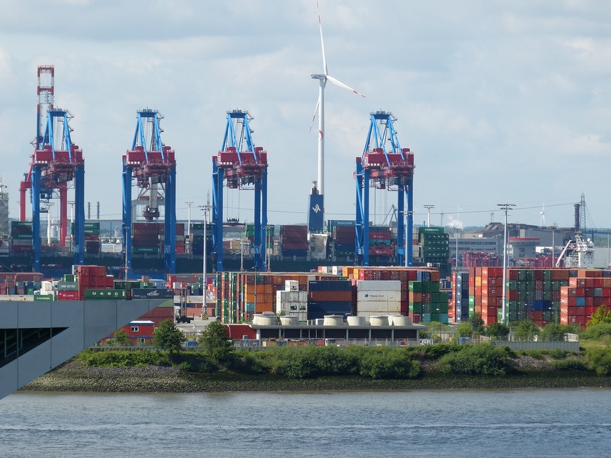 1612249604898371.jpg hamburg2.jpg