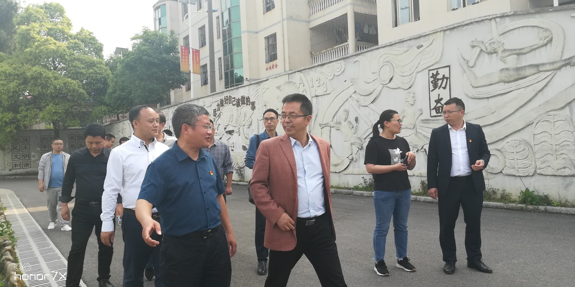 QQ20220426-0.jpg