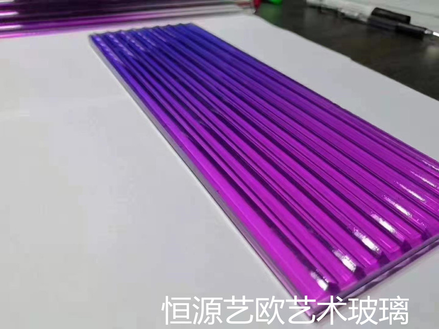 556ab14b70c820a531e59da654e990a.jpg