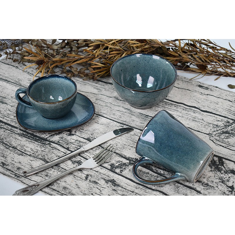 Cracked glaze011.jpg