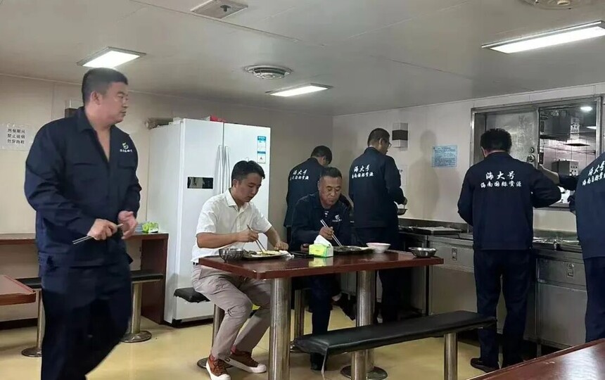 1766131882803775.jpg 004.jpg