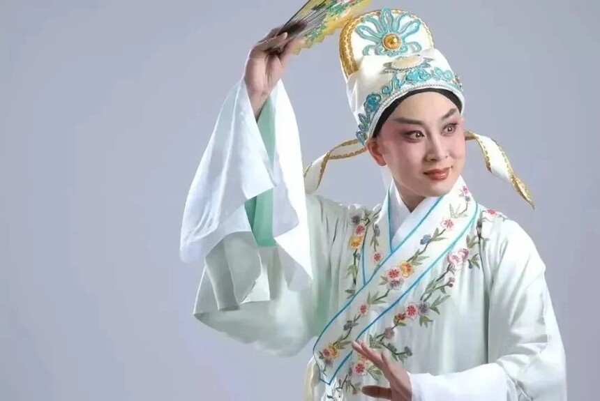 1727854052568172.jpg 6f11586547e63785e6fc1a5d8d55bed.jpg