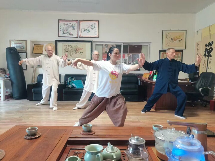 1727932308220504.jpg e5ad7cf646a9164f562ad5e1bc1ddd8.jpg