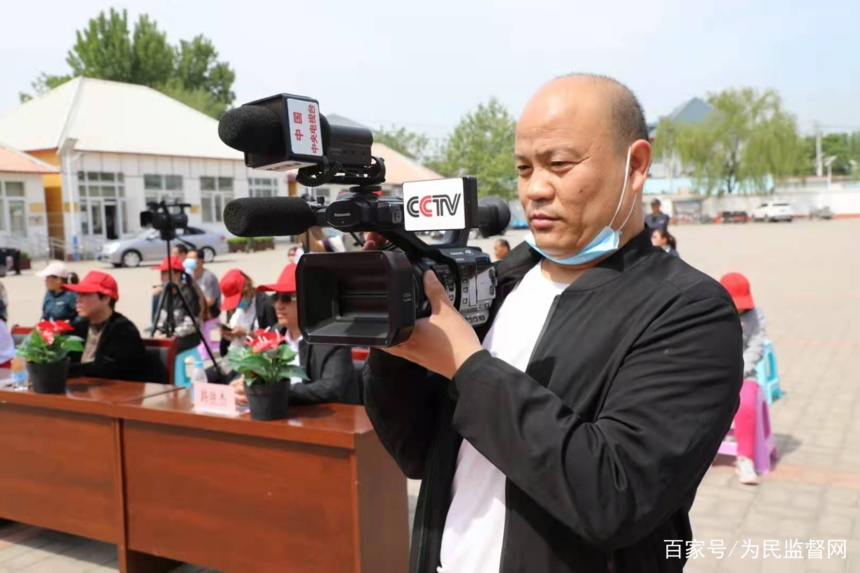 1730964780210775.png 媒体人杨现力.png