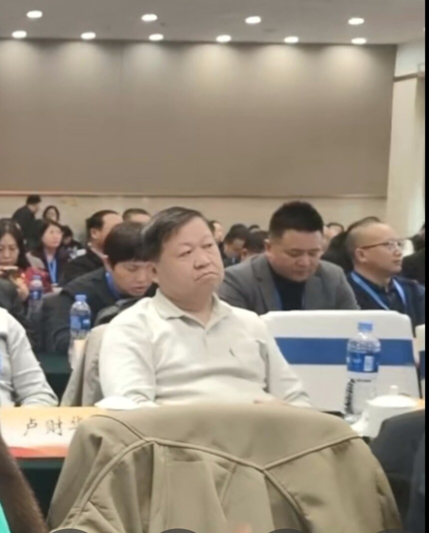 1768268577210352.jpg 乡村.jpg