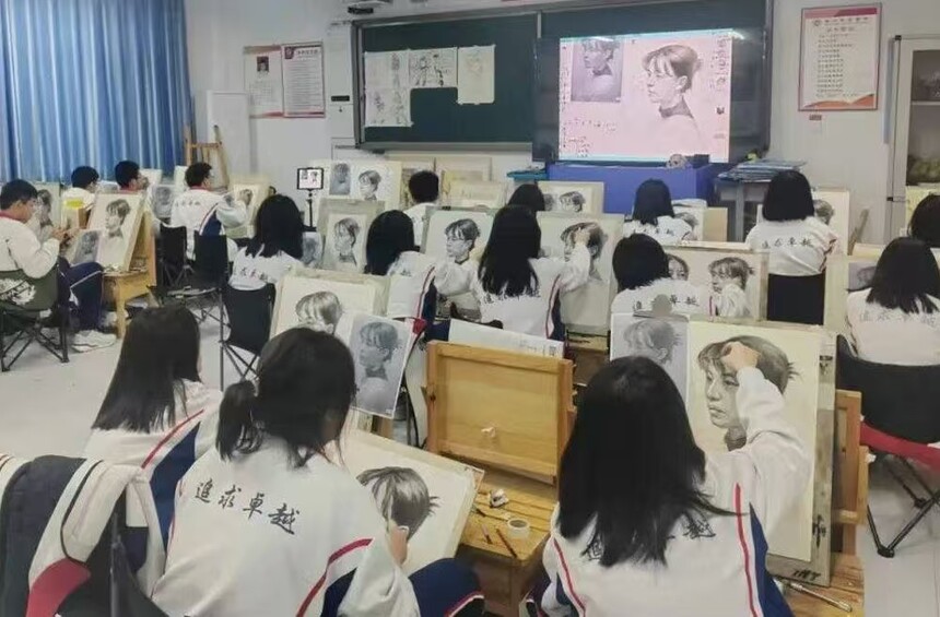 1785591615531034.jpg 燕子.jpg