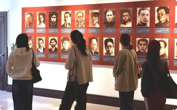 1764549658167783.png 局部截取_20251201_083936.png