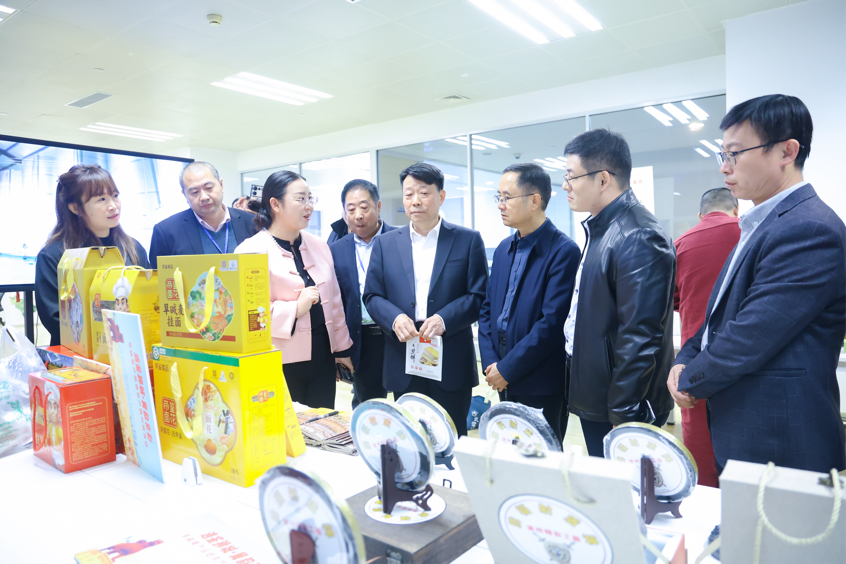 1764637538936223.png 111.png