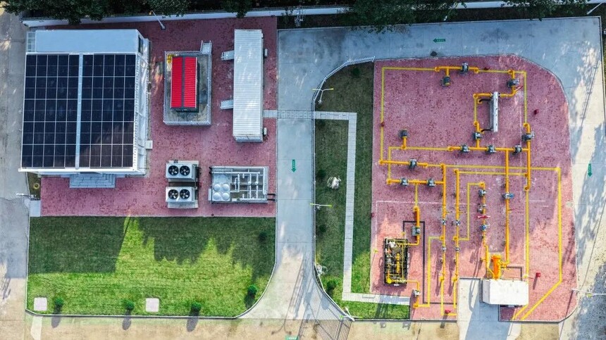 1765154713604221.jpg 2.jpg