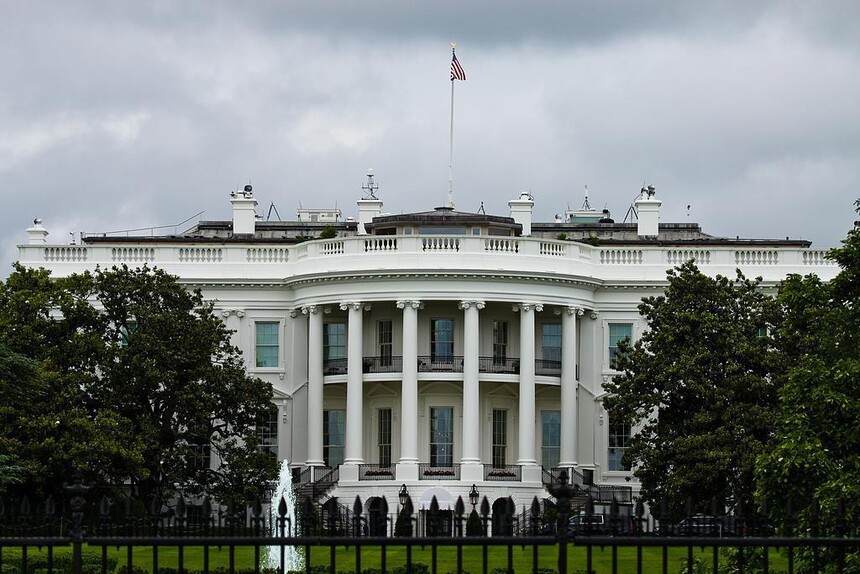 1766108577933472.jpg 2025121905531969993.jpg