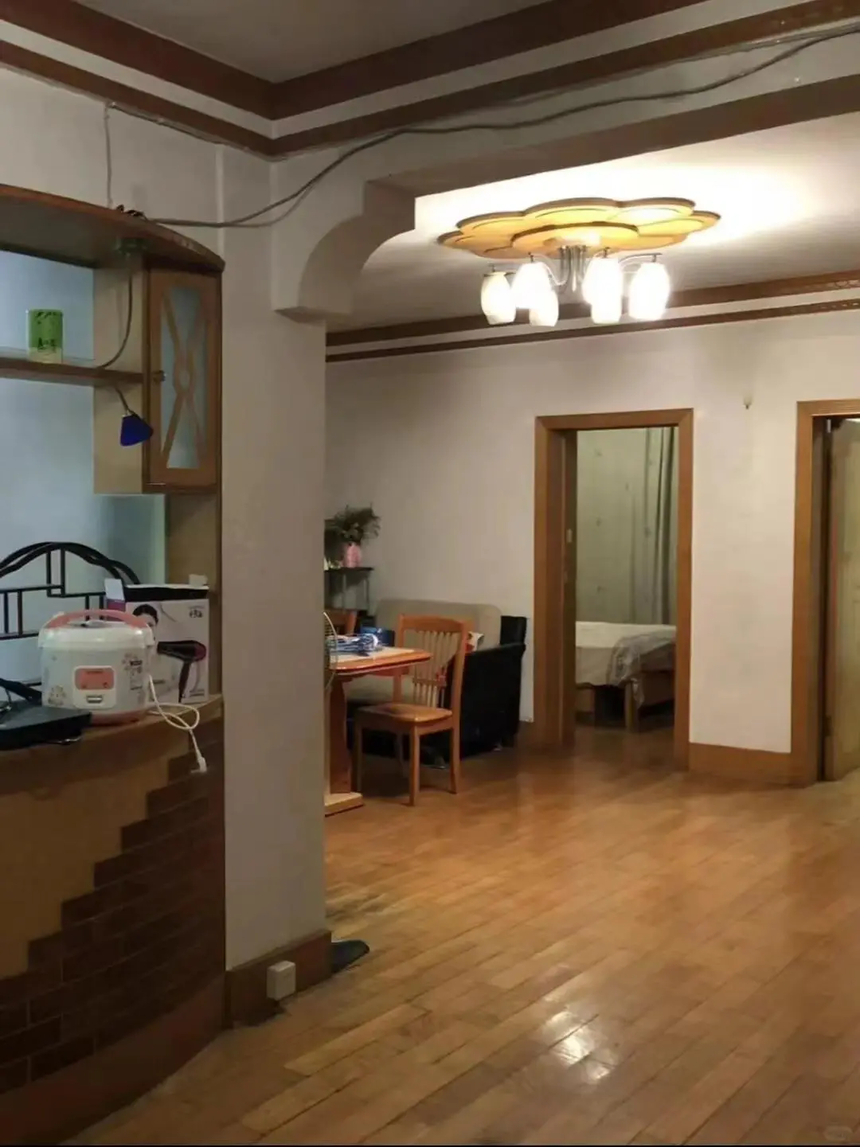 1725861625913364.png 1.webp.png