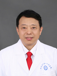 1756290275475650.jpg 692A7593_眼科医院院长 王伟献 五官眼科 男 主任医师.jpg