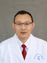 692A7431_主任   程春宇    西区普外科    男    副主任医师.jpg