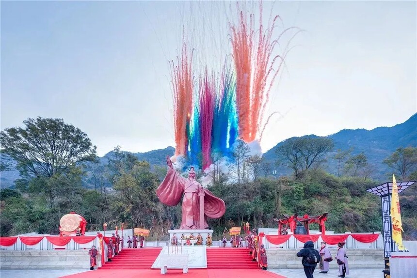 1770697057621990.jpg 1747964996560471.jpg