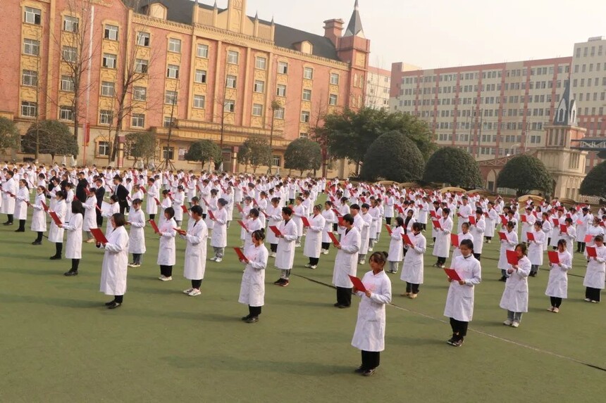 �Ĵ����»���ʦѧԺ����ѧУ��������