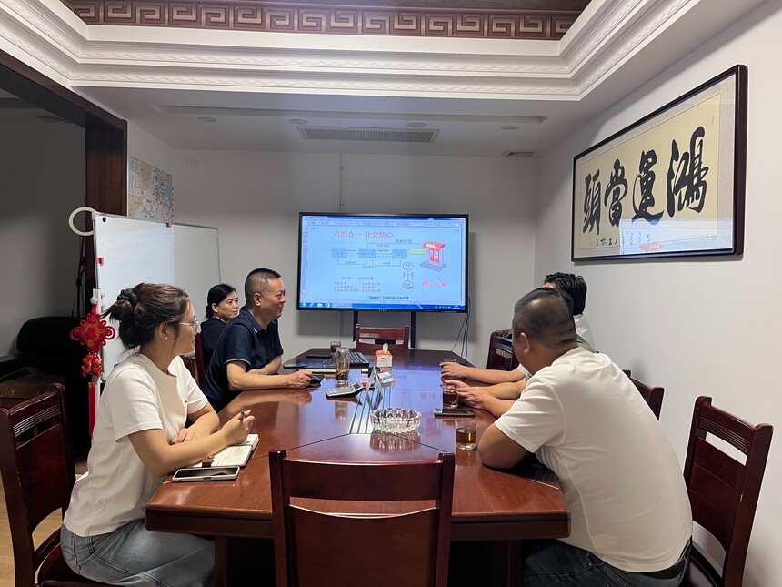 1757641081714497.jpg 111111111111111111111.jpg