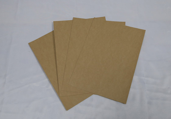 ��ɫ�^����