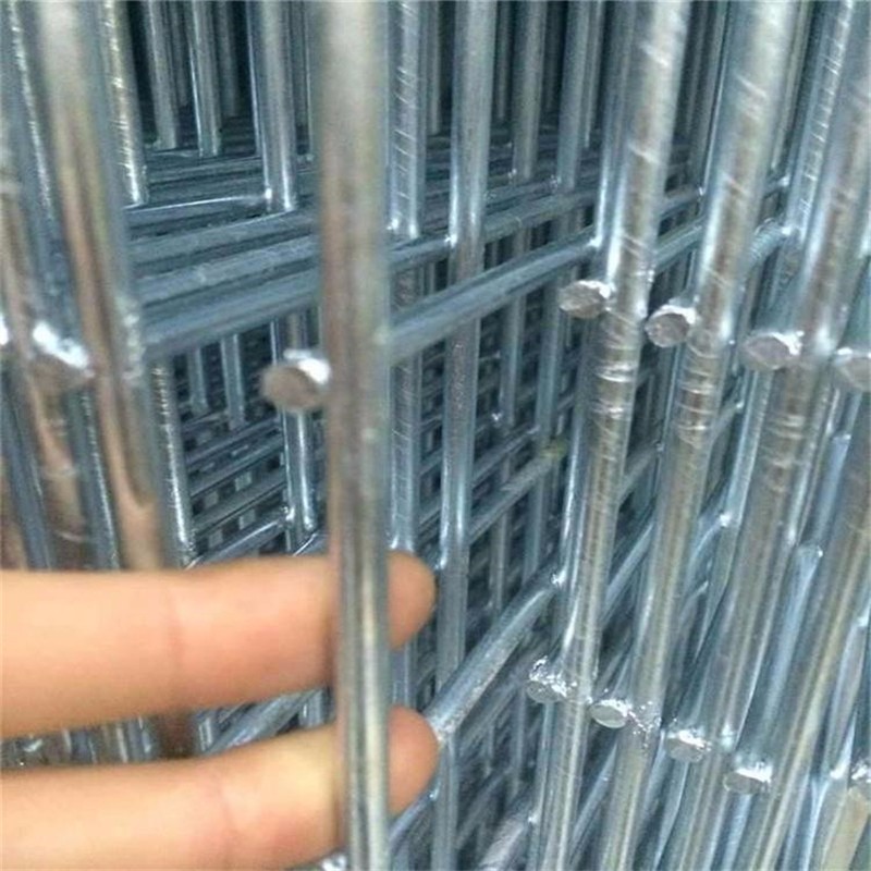 镀锌网片厂家,浇筑铁丝网,防裂钢筋网片价格.jpg