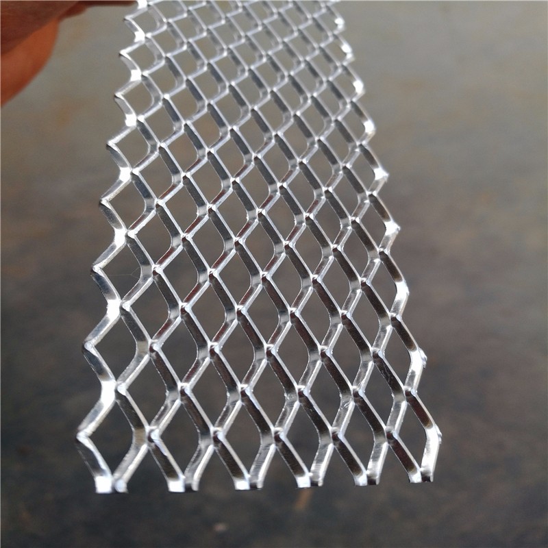 江西铝板网厂家现货,上饶市铝板网菱形铝网现货.jpg