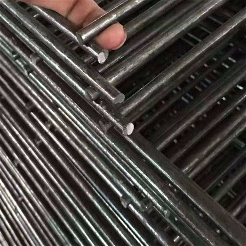 镀锌地热电焊网片,钢筋网片厂家,定做建筑铁丝网厂家.jpg