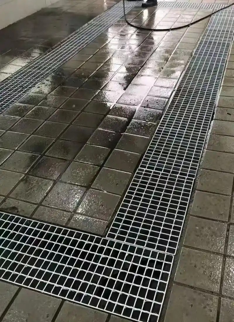 钢格板,镀锌钢格板,钢格板厂家.jpg 钢格板,镀锌钢格板,钢格板厂家.jpg