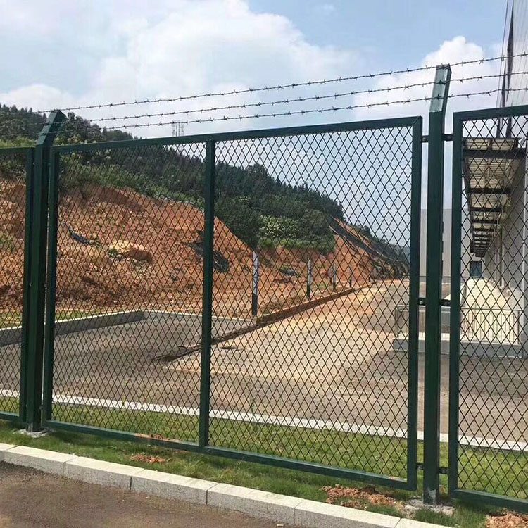 變壓器護(hù)欄網(wǎng),車間護(hù)欄網(wǎng),電柜隔離網(wǎng).jpg 變壓器護(hù)欄網(wǎng),車間護(hù)欄網(wǎng),電柜隔離網(wǎng).jpg