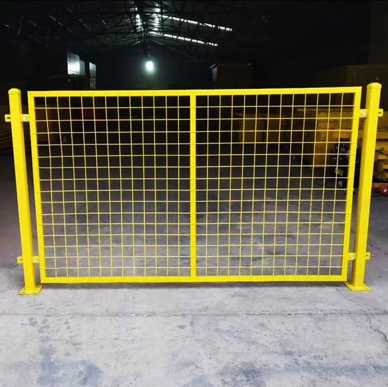 變壓器護(hù)欄網(wǎng),車間護(hù)欄網(wǎng),電柜隔離網(wǎng).jpg 變壓器護(hù)欄網(wǎng),車間護(hù)欄網(wǎng),電柜隔離網(wǎng).jpg