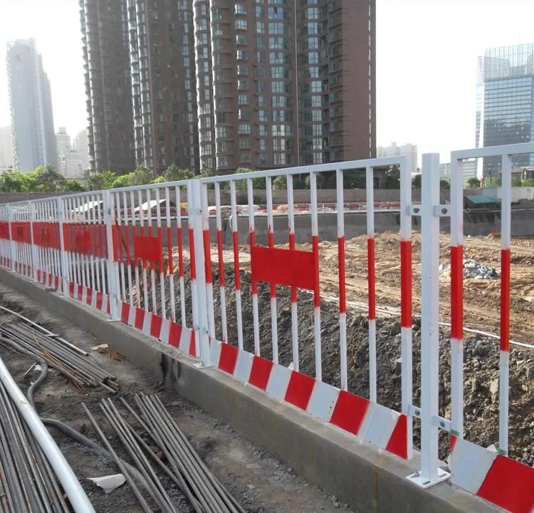 基坑護欄網(wǎng),道路護欄網(wǎng),基坑護欄網(wǎng)定制.jpg 基坑護欄網(wǎng),道路護欄網(wǎng),基坑護欄網(wǎng)定制.jpg