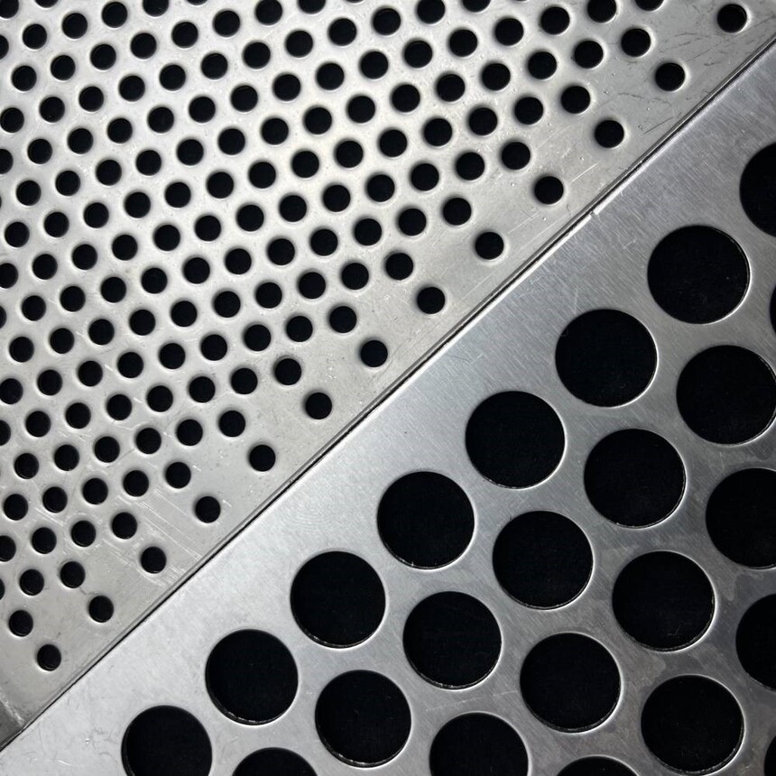 幕墙装饰吊顶,铝板冲孔网,冲孔钢板网.jpg 幕墙装饰吊顶,铝板冲孔网,冲孔钢板网.jpg