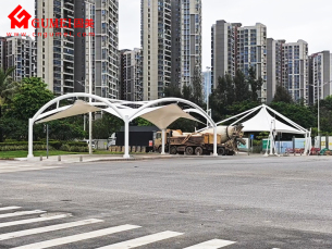 深圳寶安濱海大道人行道雨棚