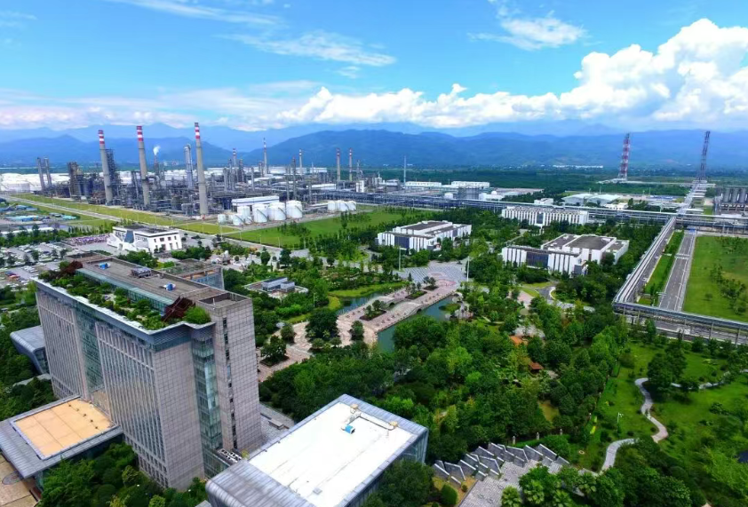 1758944232656935.png image.png