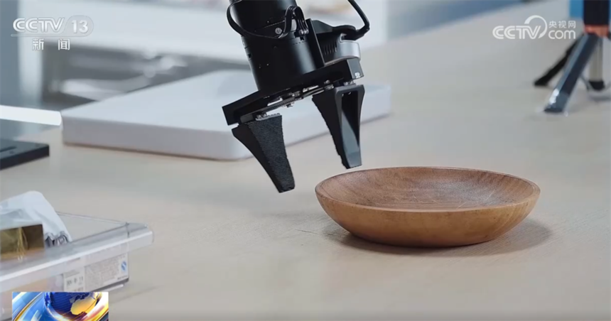 1765440715776182.png 微信图片_20251211161045.png