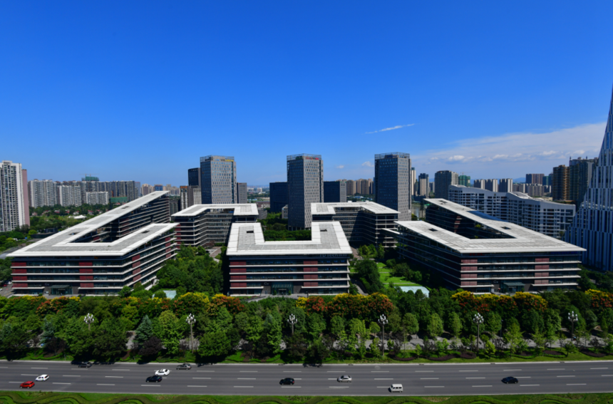 1766210266735789.png 微信图片_2025-12-20_135341_942.png