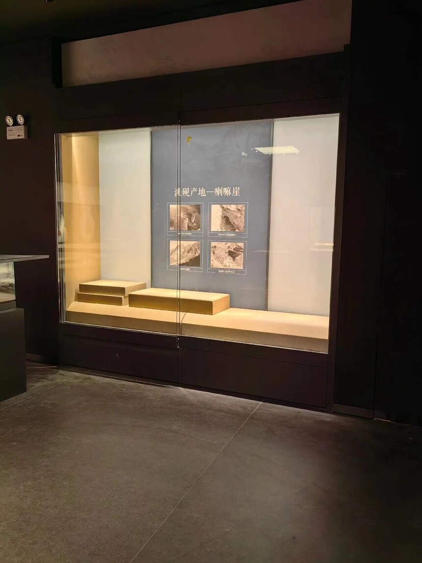 文物展柜廠家.jpg 文物展柜廠家.jpg