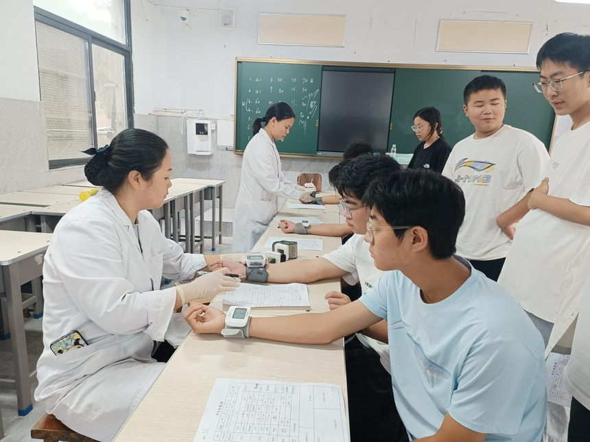 1788854210775830.png 图片3.png