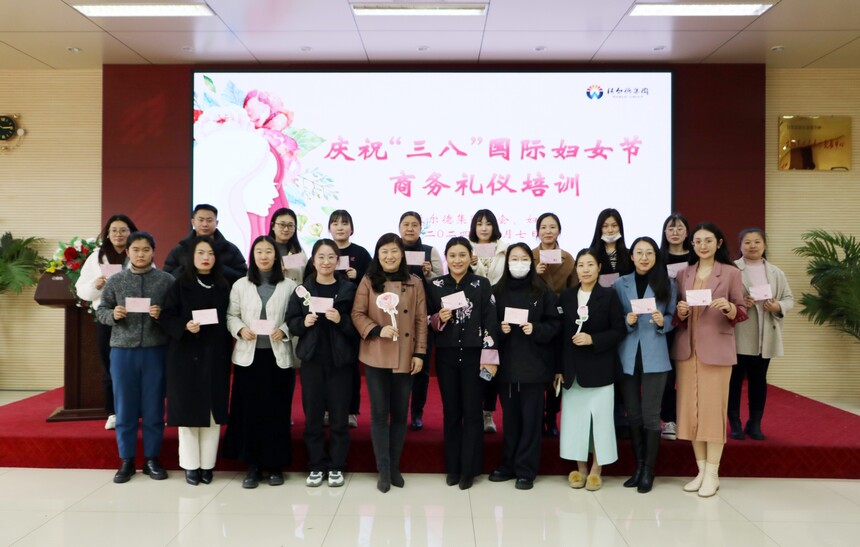 1716275774325205.jpg 1716275774325205.jpg