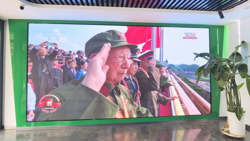 1756971756553860.jpg 653e50a06cf2b549a92bfa2c9b38d031.jpg