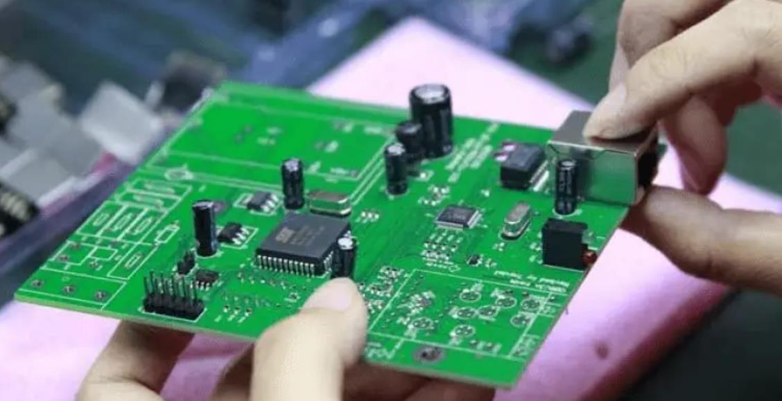 �人��Ƭ�뵺���Ϲ���