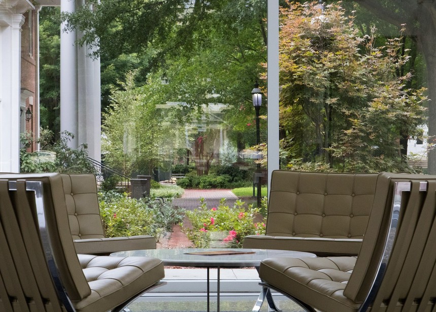 interior-5619971_1920.jpg
