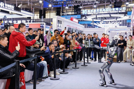 1765846250758392.png image.png