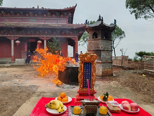 1770887782615489.jpg 6561.jpg