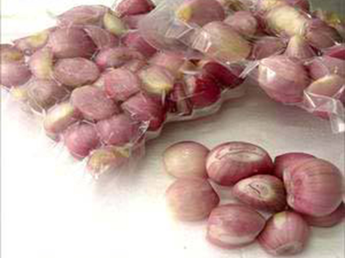 8006-Fresh-shallots.jpg