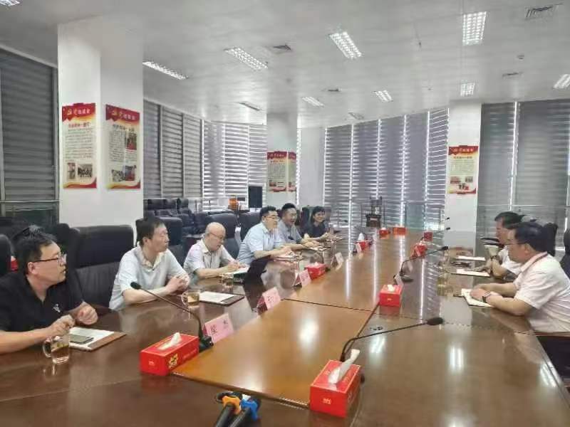 0eca519ffdcd1f553e6b35250c71d06.jpg