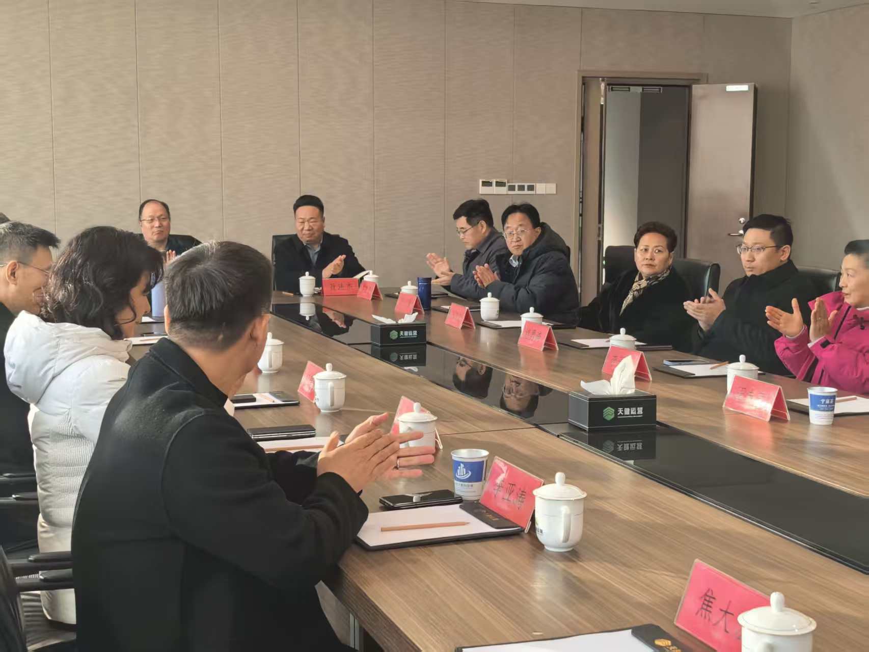 1767058184685955.jpeg d0593bf9e38c29192e5471845958a6d0.jpeg